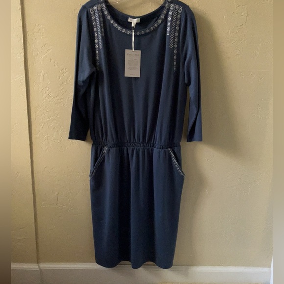 Hill Dresses Hill Embroidered Pocket Detail Knit